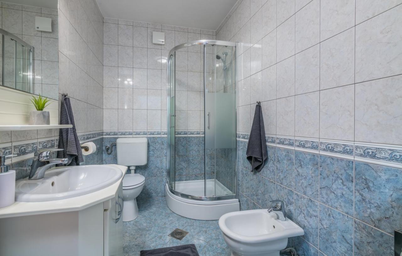 Apartments Kvarner 2 มาลินสกา ภายนอก รูปภาพ