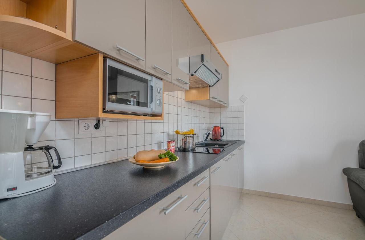 Apartments Kvarner 2 มาลินสกา ภายนอก รูปภาพ